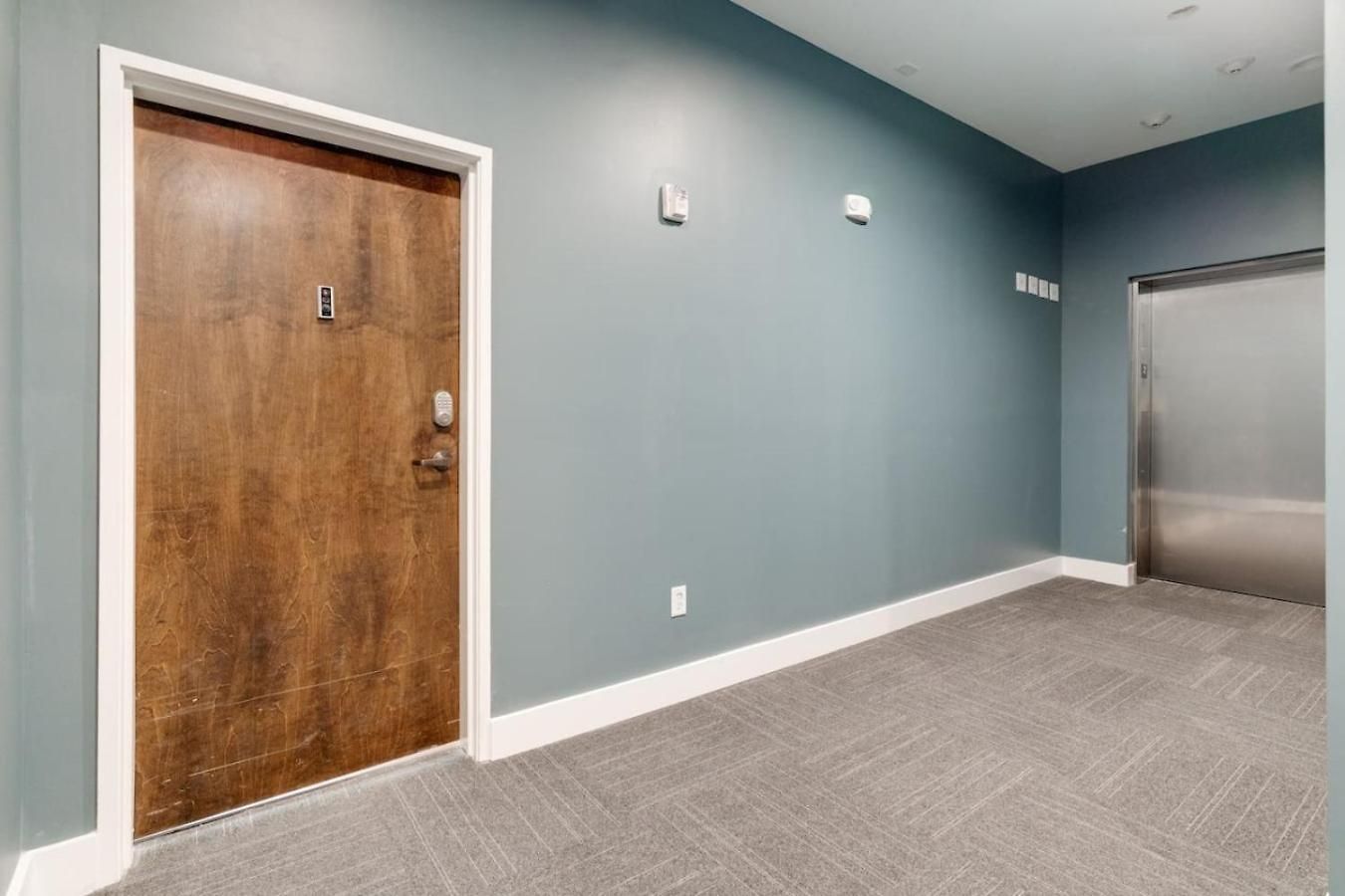 Prime West End 2br W, Sauna And Balcony Near Vandy! Nashville