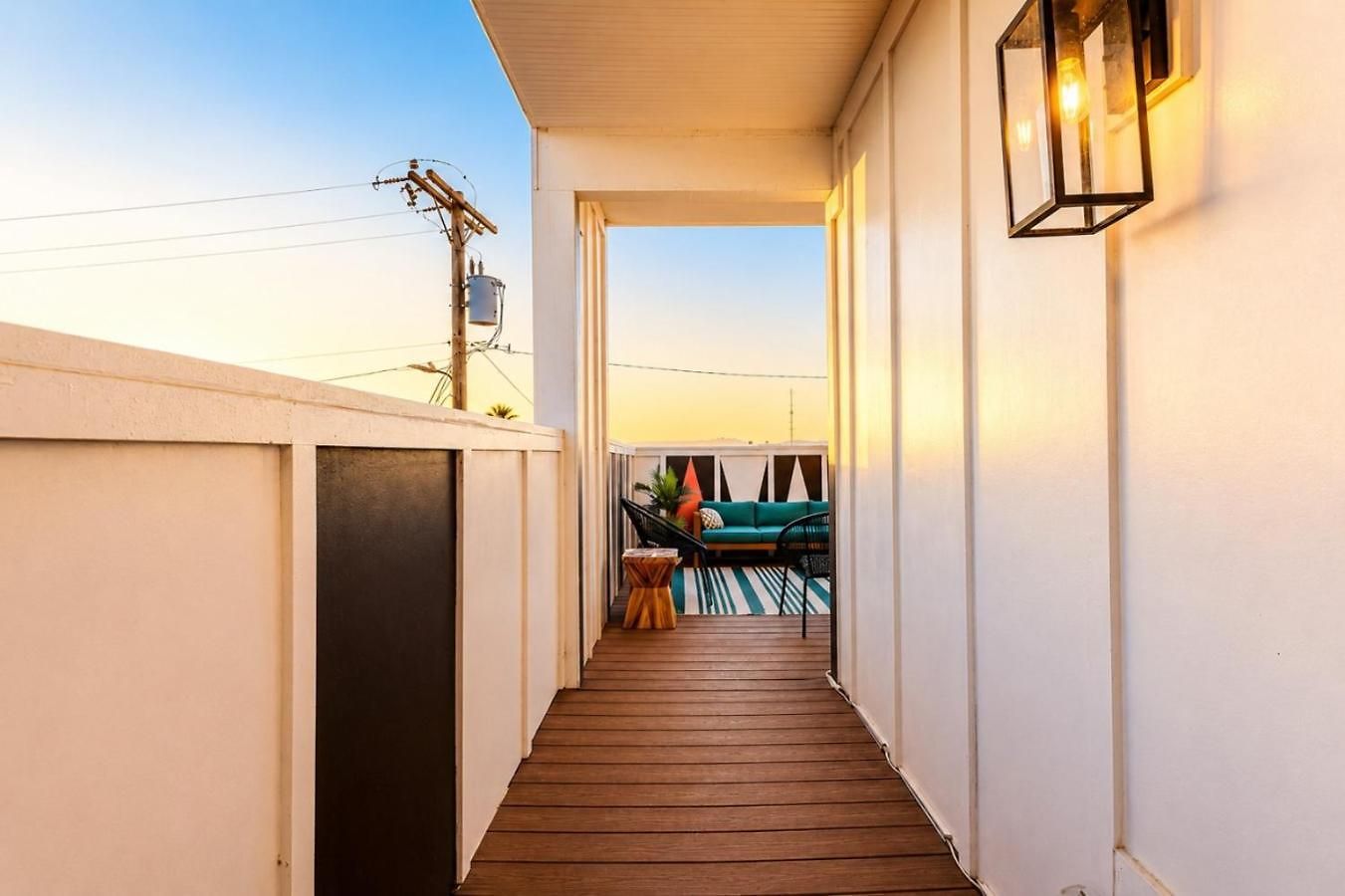 Nations Sky Retreat 2br Private Rooftop Views Apartment