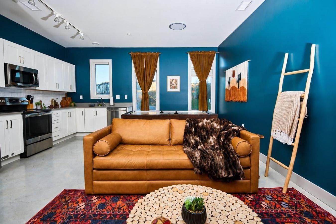 Apartment Nashvilles Wildwest Getaway