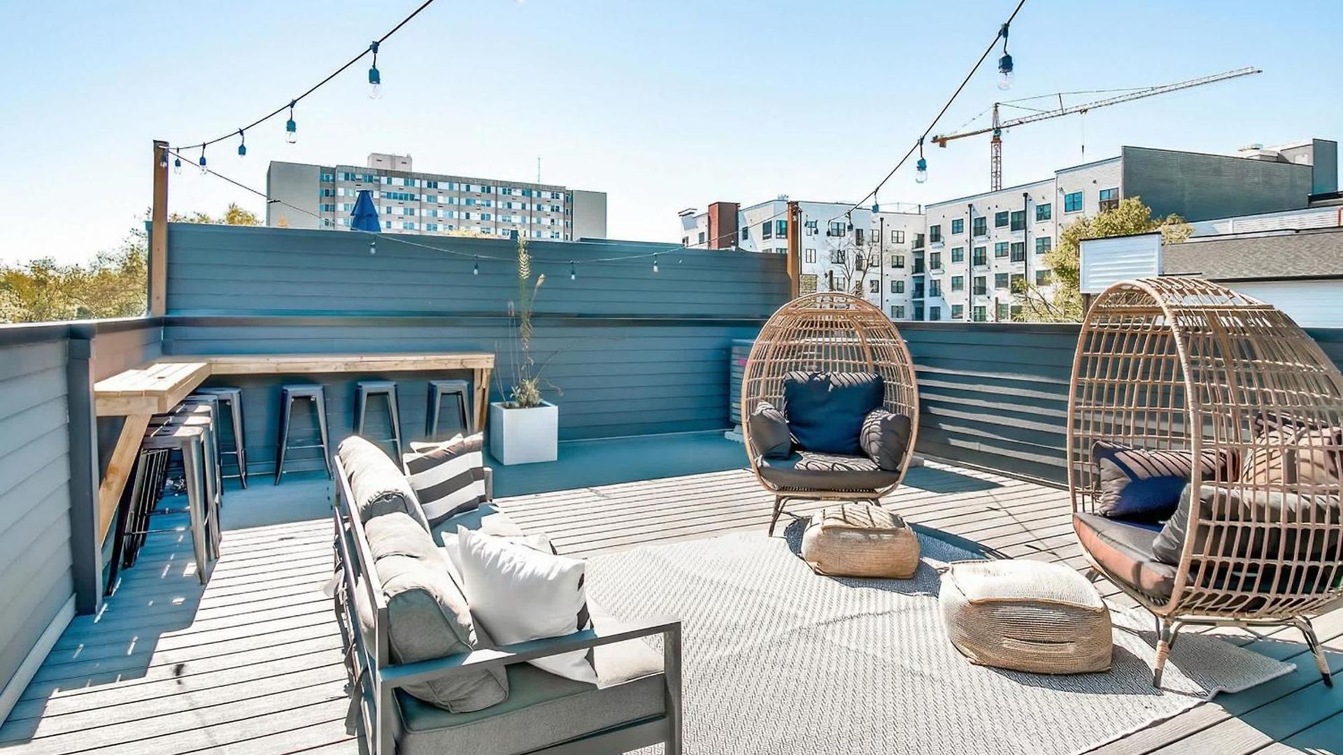 Dual Homes Rooftop Deck In Downtown Nashville