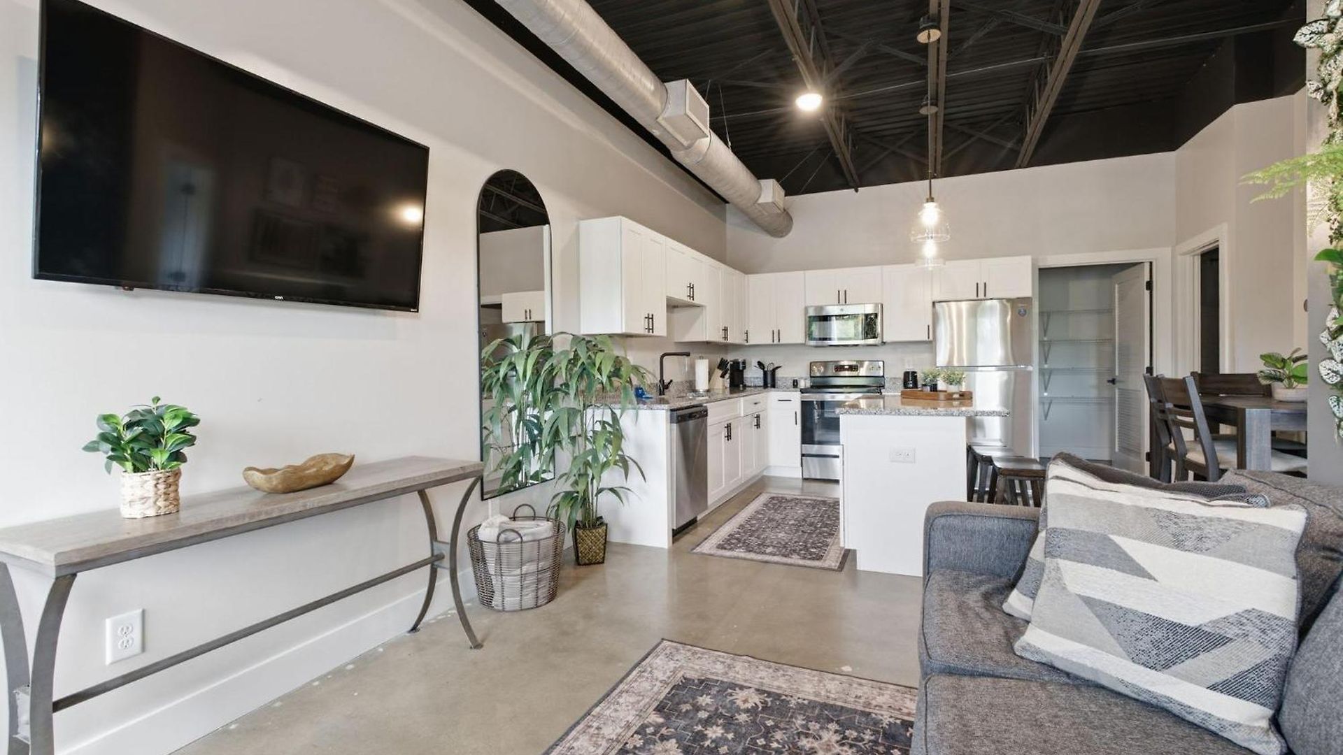 1br - King Bed - 10mins To Broadway