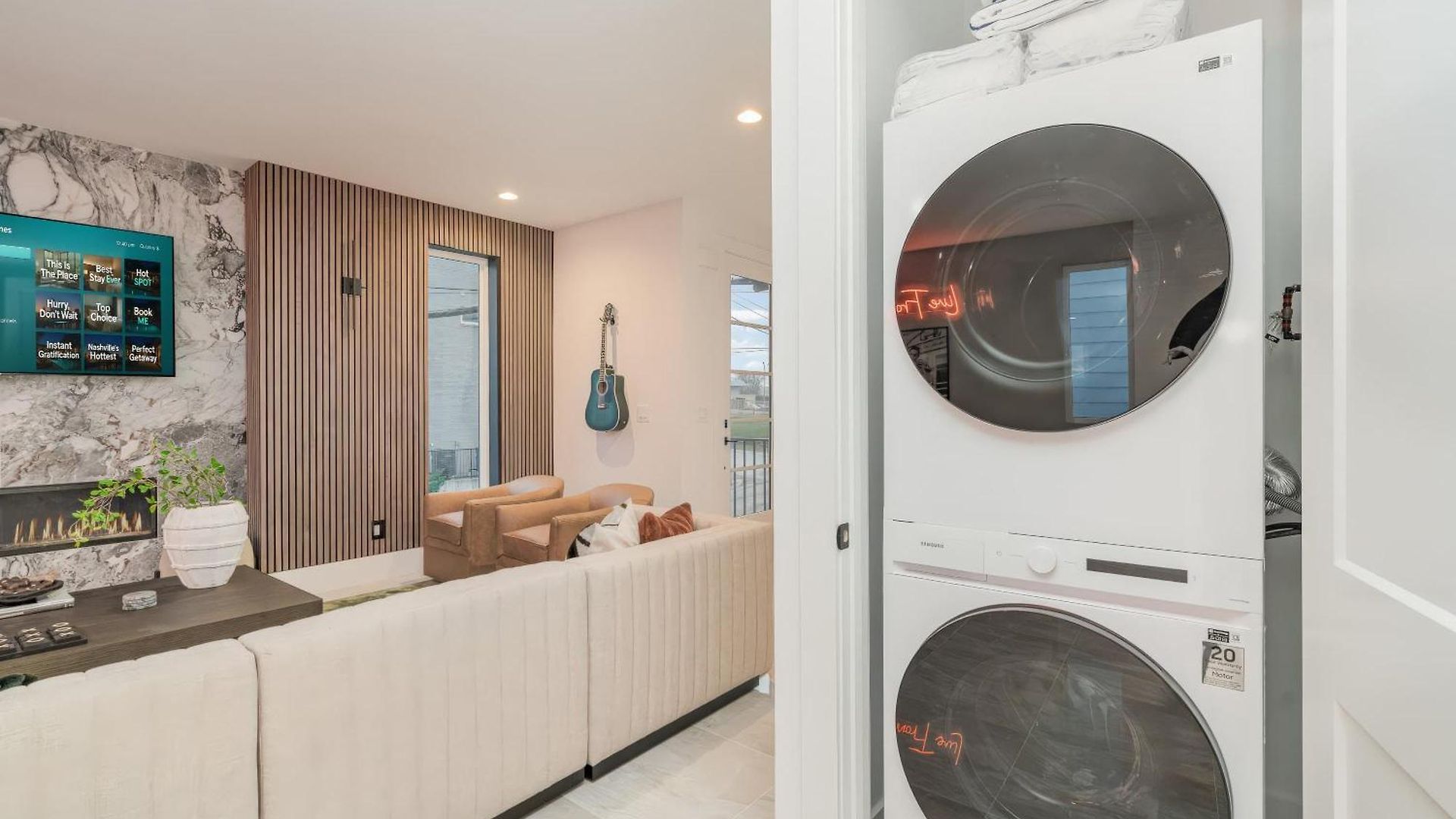 Elevator With Rooftop Hot Tub & Spacious Yard Nashville