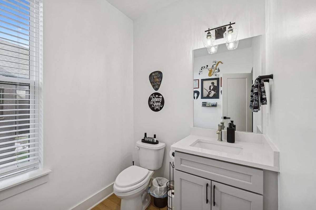 Steelynash - Pittsburgh Grit Meets Twang Holiday home