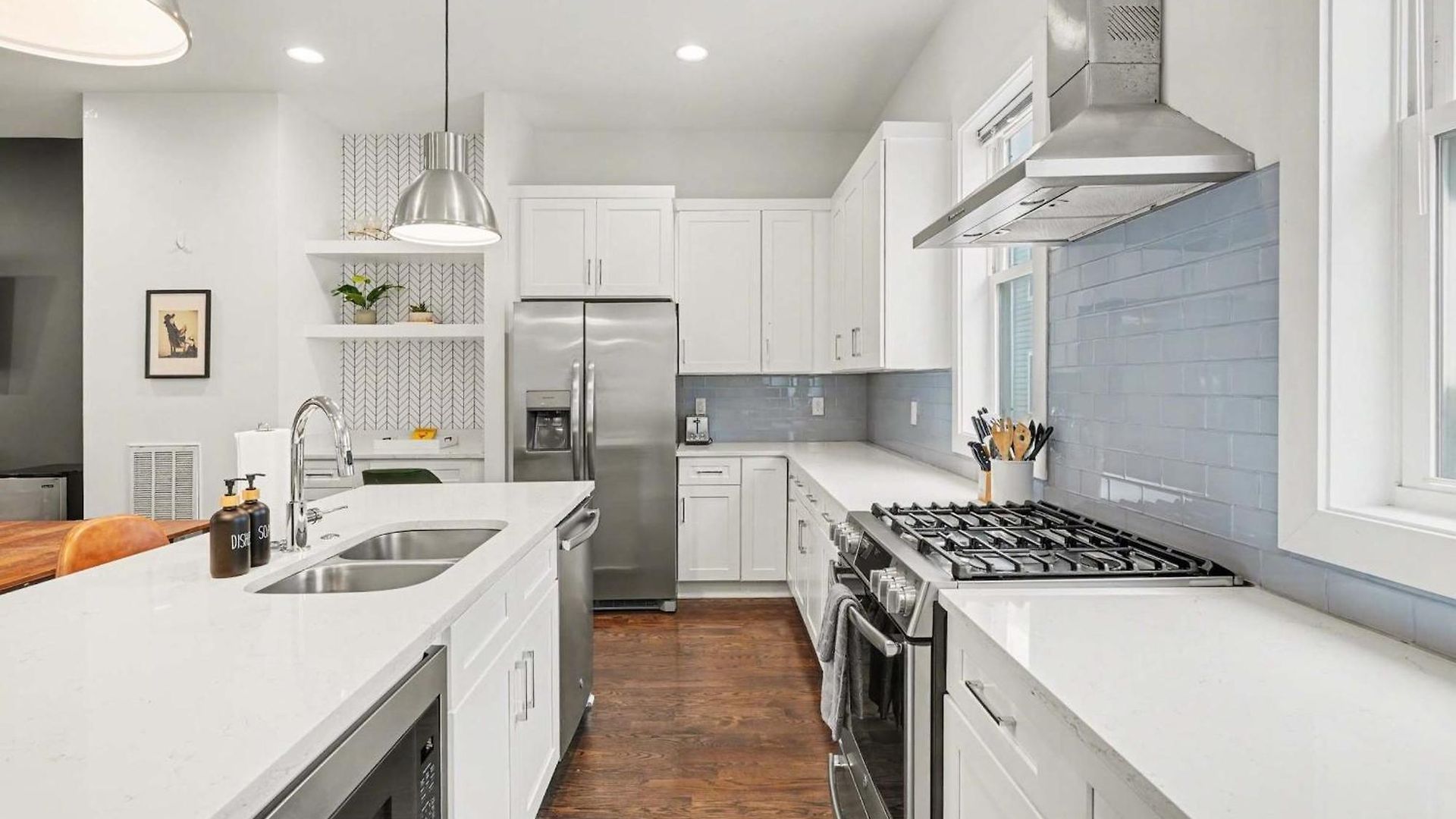 Holiday home Modern Townhome W Rooftop Views Near Broadway *