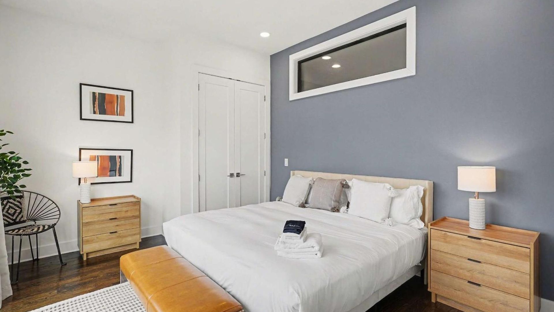 Holiday home Modern Townhome W Rooftop Views Near Broadway