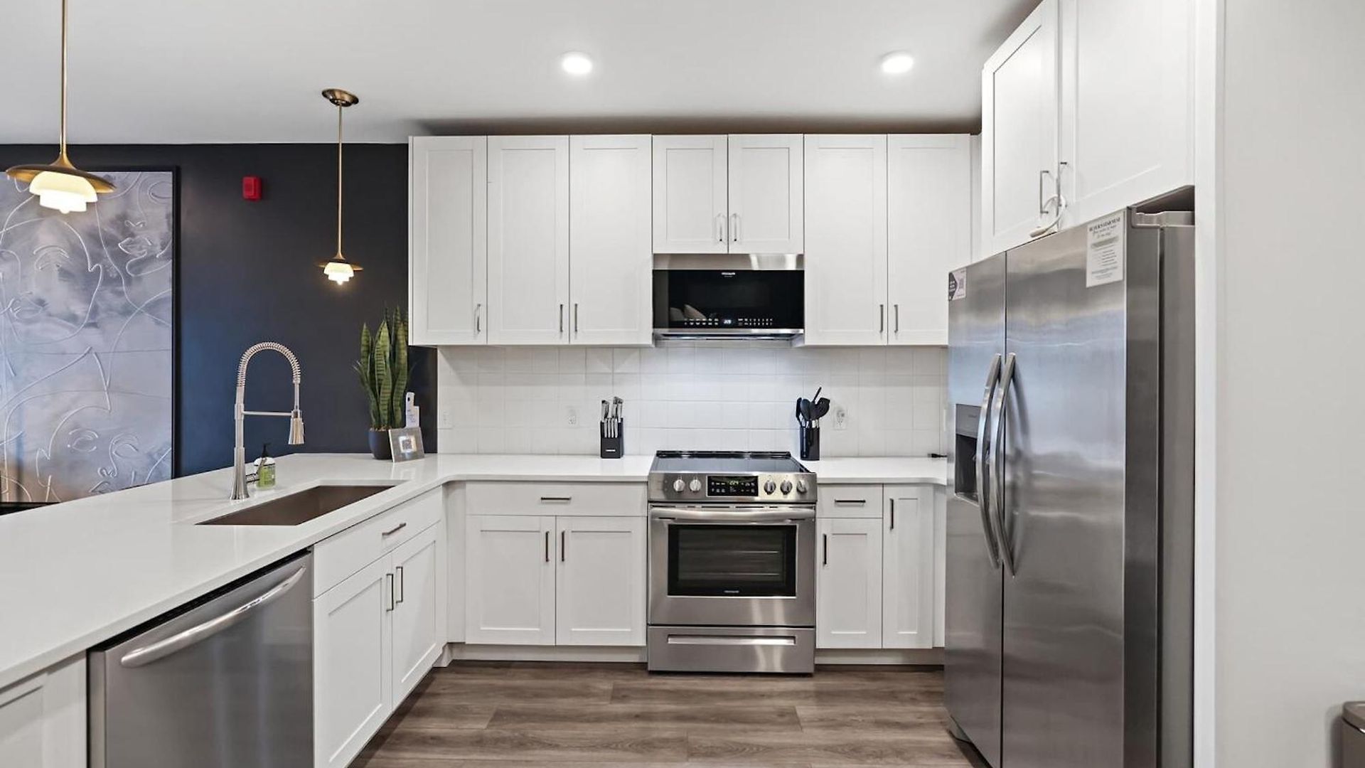 Modern For 6 With Rooftop & Gym Near Dt * Nashville