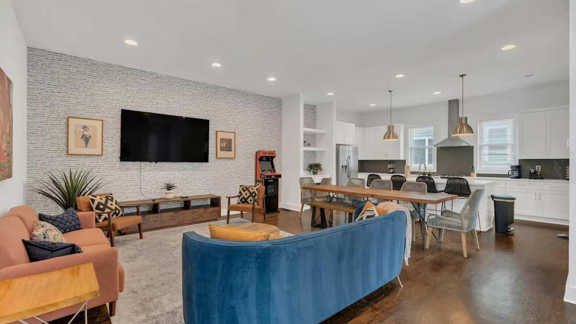 Stylish Townhome W Rooftop Views Near Broadway * Nashville