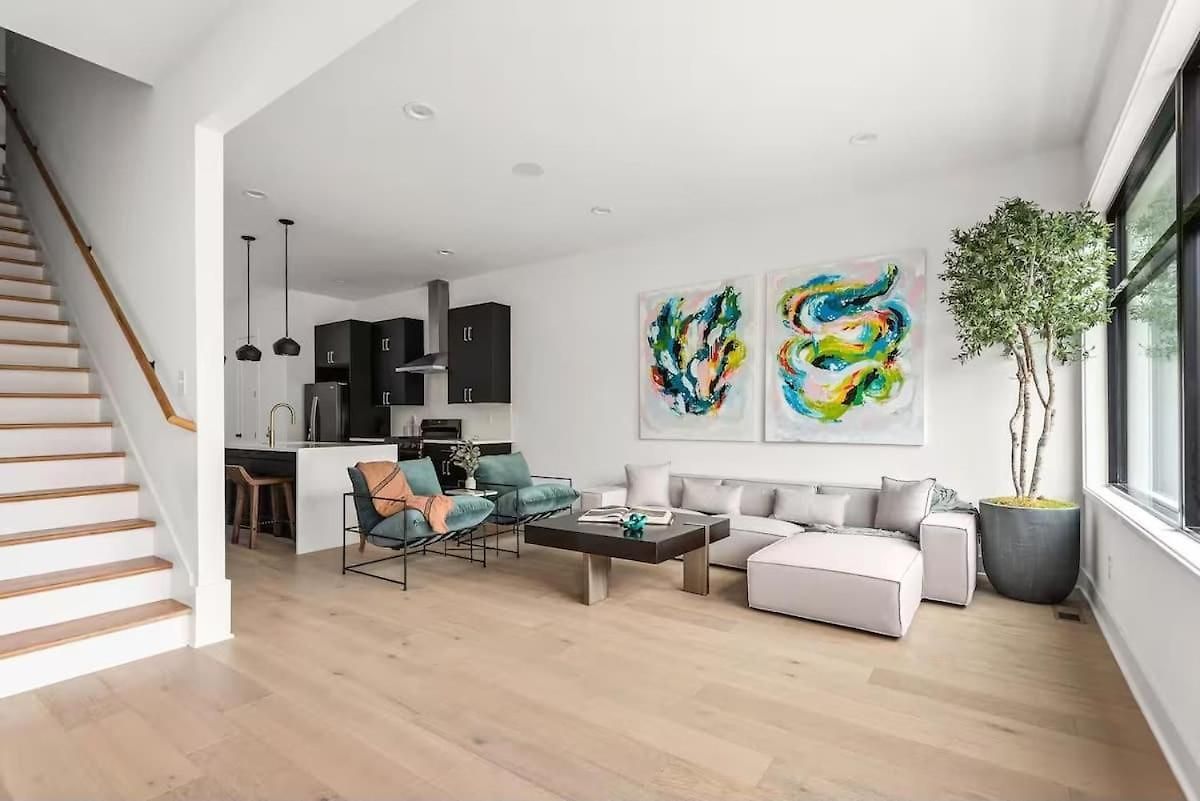 Canvas-near Broadway & Tennessee State Holiday home Nashville