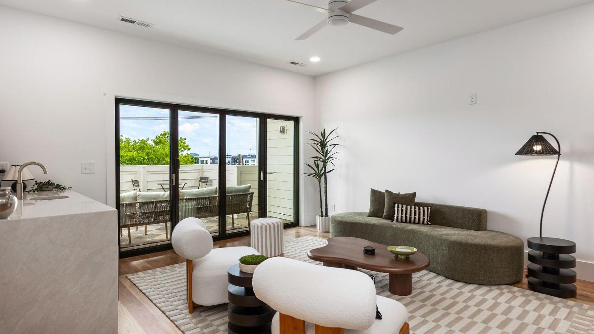 Holiday home 12 South With Rooftop Sauna And Wet Bar With 2 Car Garage