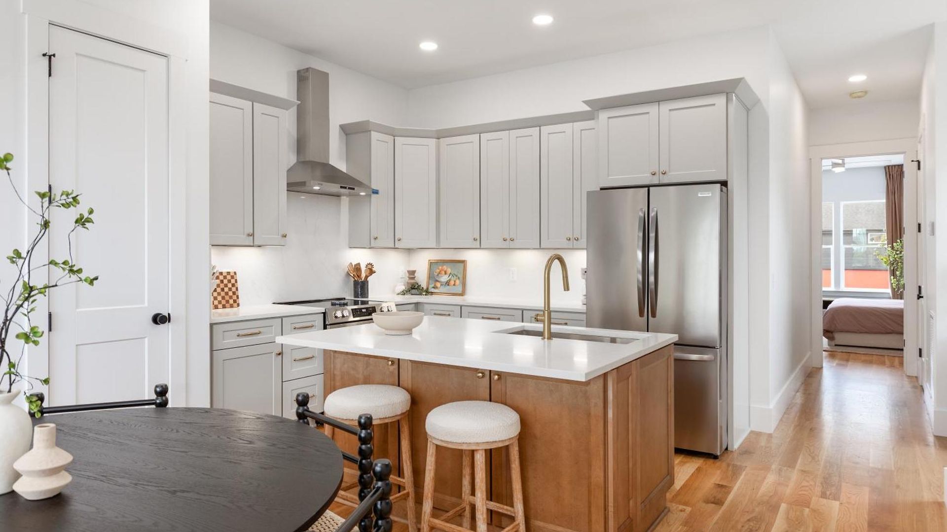 Holiday home 12 South With Rooftop Sauna And Wet Bar With 2 Car Garage *