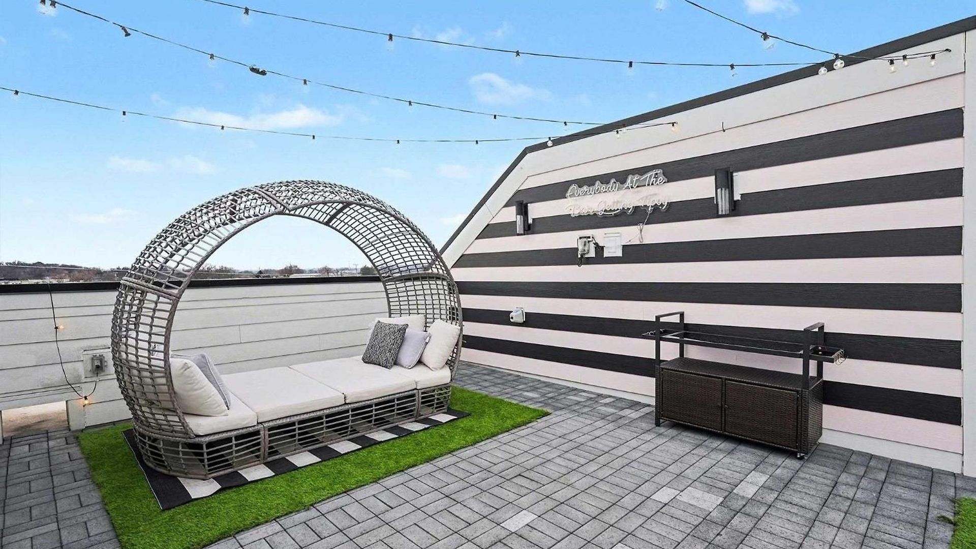 Rooftop Rendezvous - Sleeps 12 Rooftop Near Dt Nashville