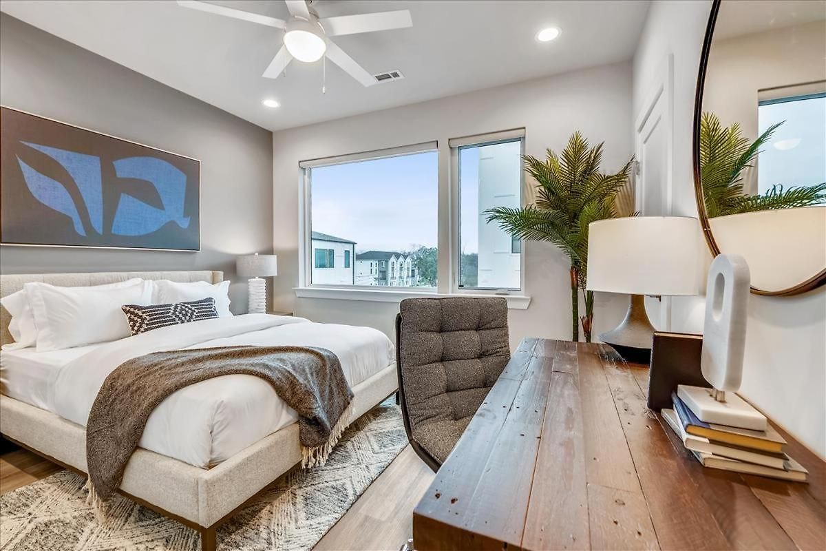 Beautiful New Townhome Hot Tub Holiday home Nashville