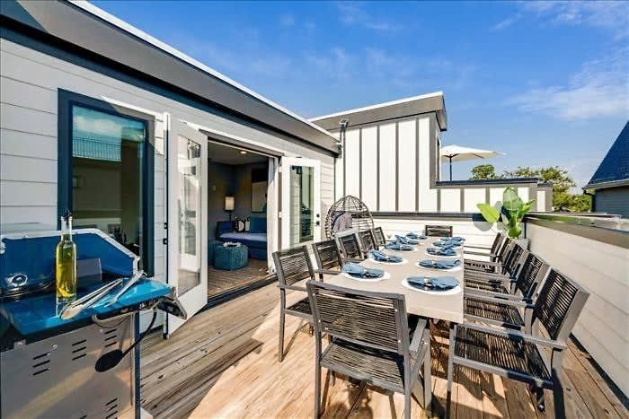 New Luxury Private Roof Deck Nashville