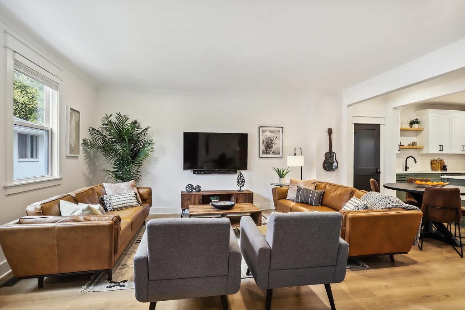 Two Beautiful Luxury Renovations Near Downtown Holiday home Nashville