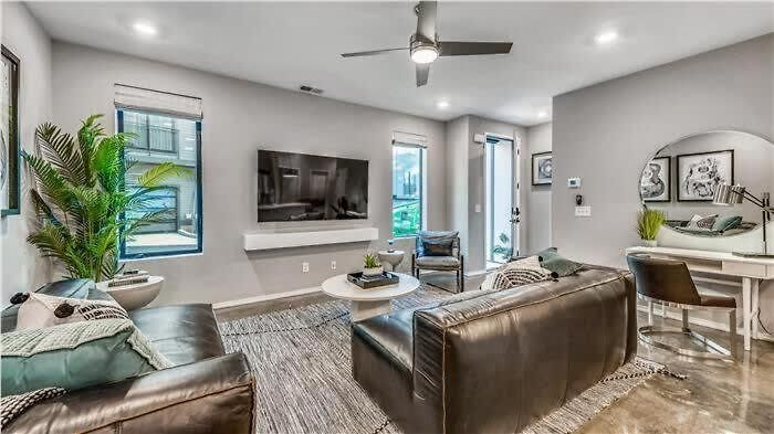 New Luxury Private Roof Deck Holiday home Nashville