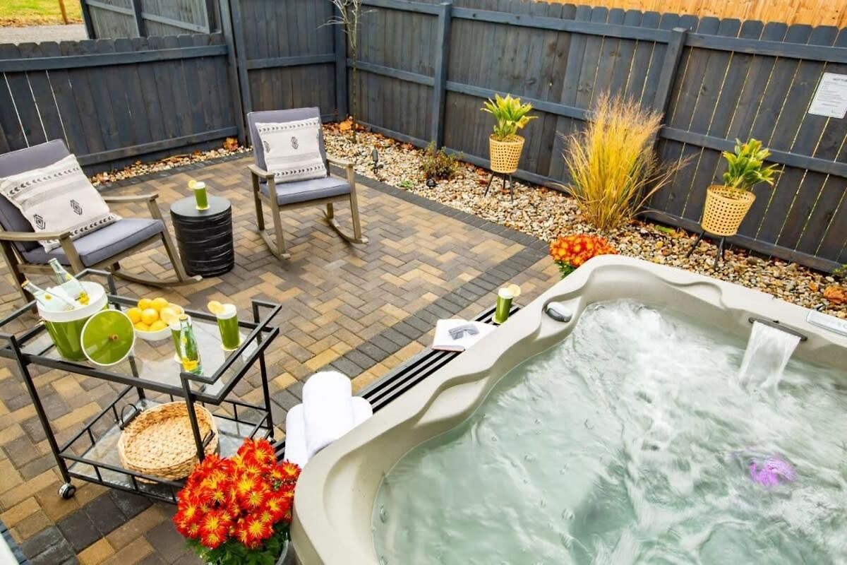 Holiday home Private Single Family Luxury Hot Tub *