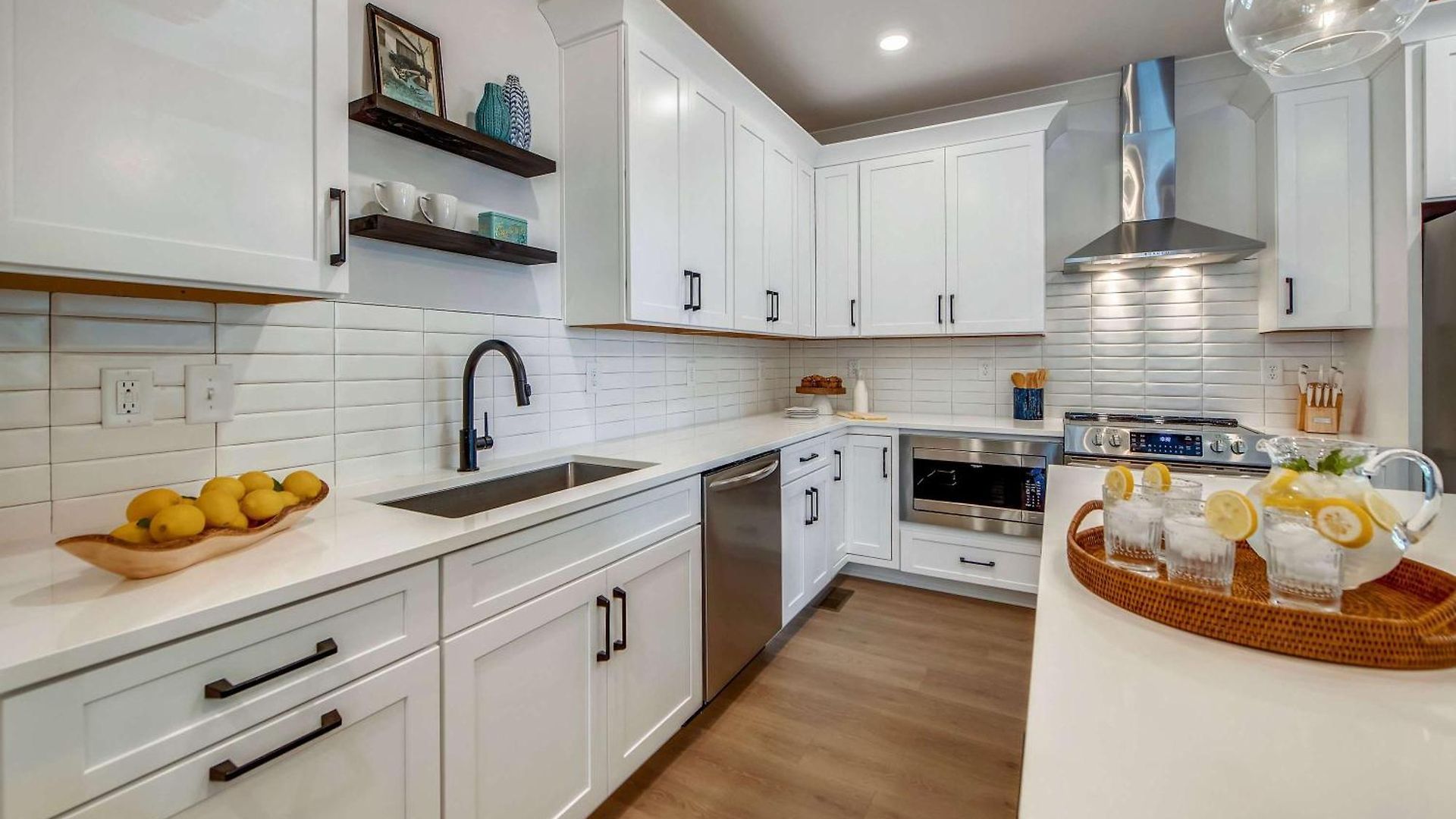 Two Beautiful Luxury Renovations Near Downtown *