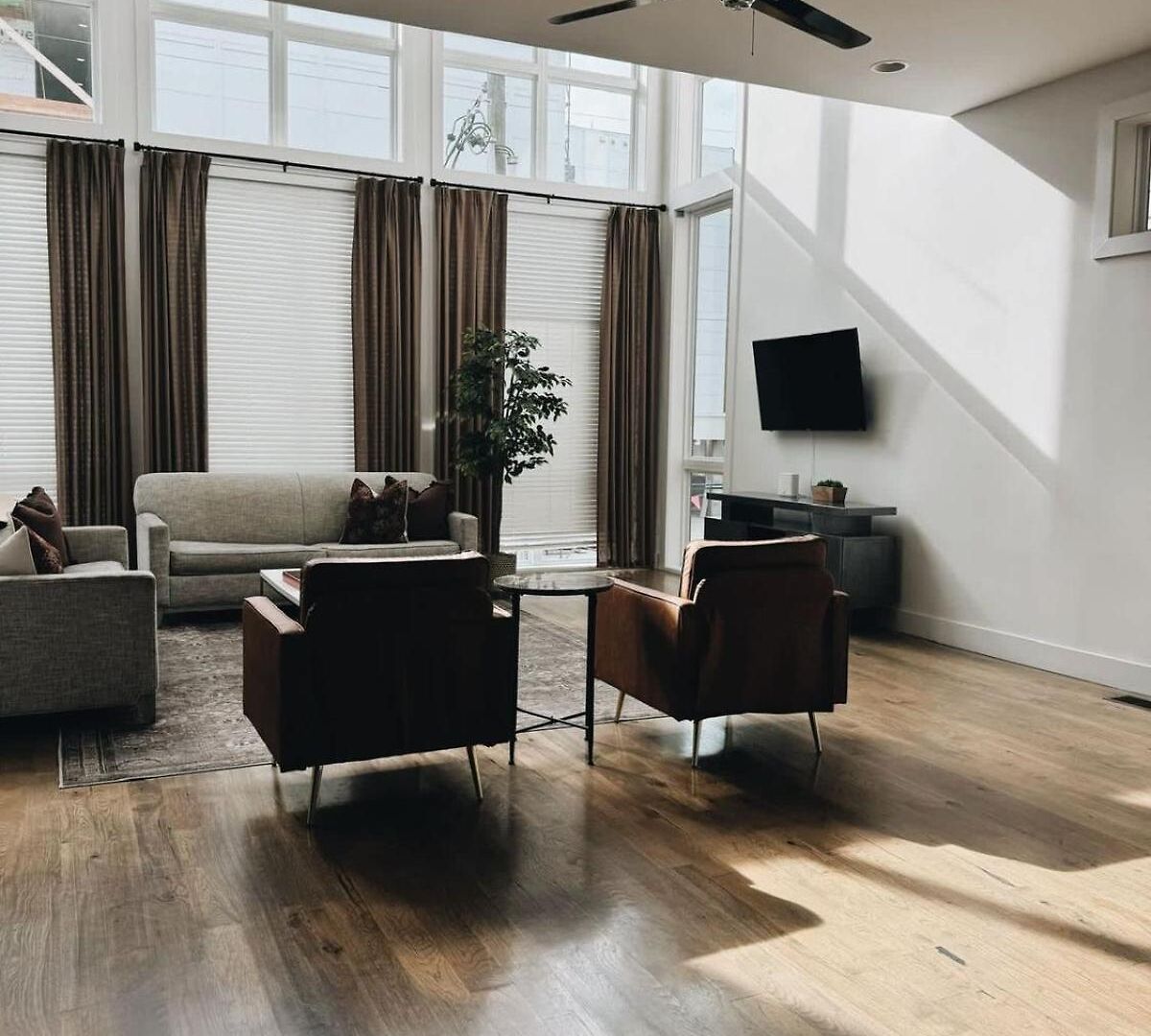 Holiday home Fox N Fern - Rooftop Oasis With Fireplace - 4br - Berry Hill, 12 South, The Gulch, Belmont *