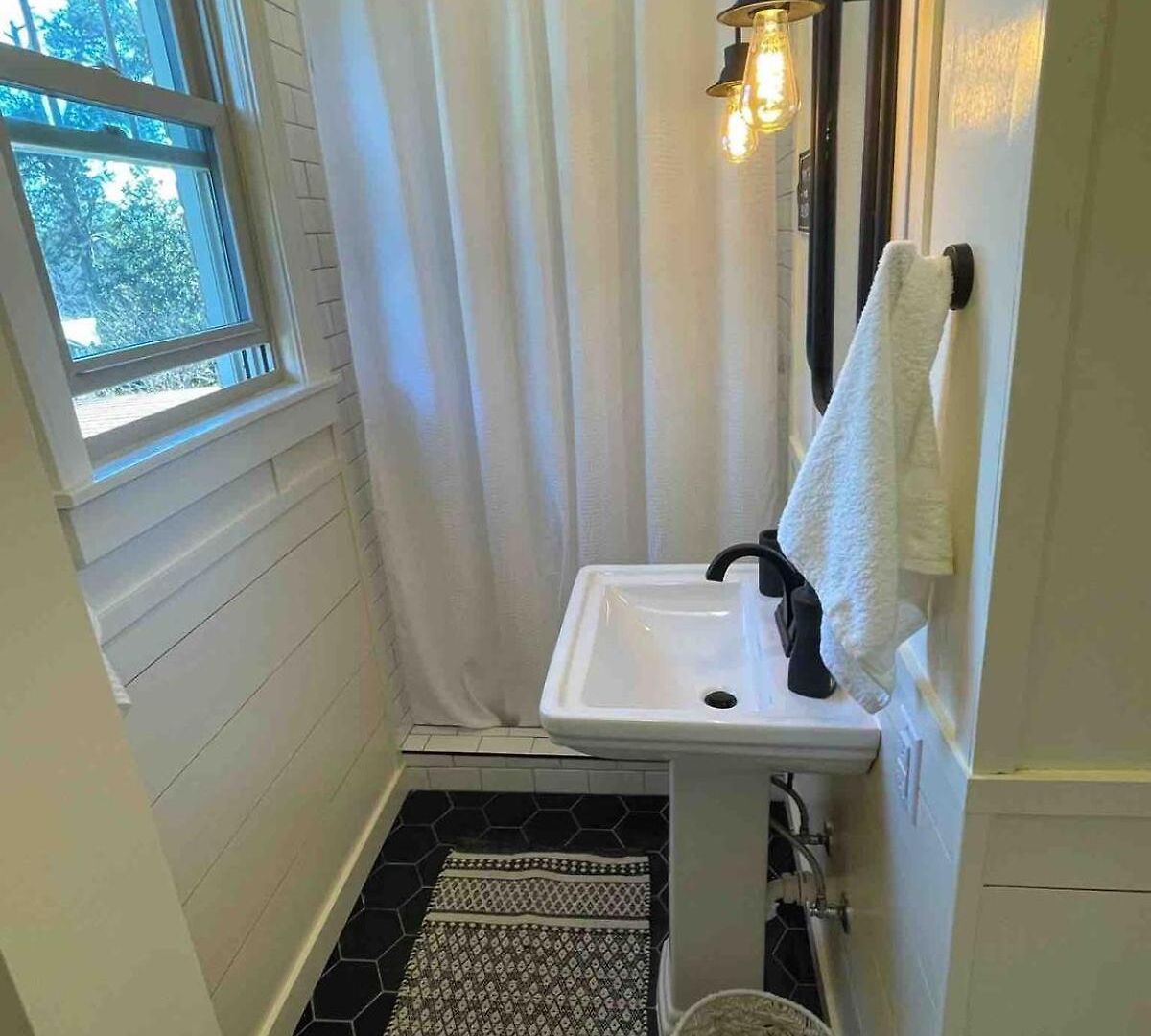 Charming In A Historic Quiet Haven Holiday home Nashville