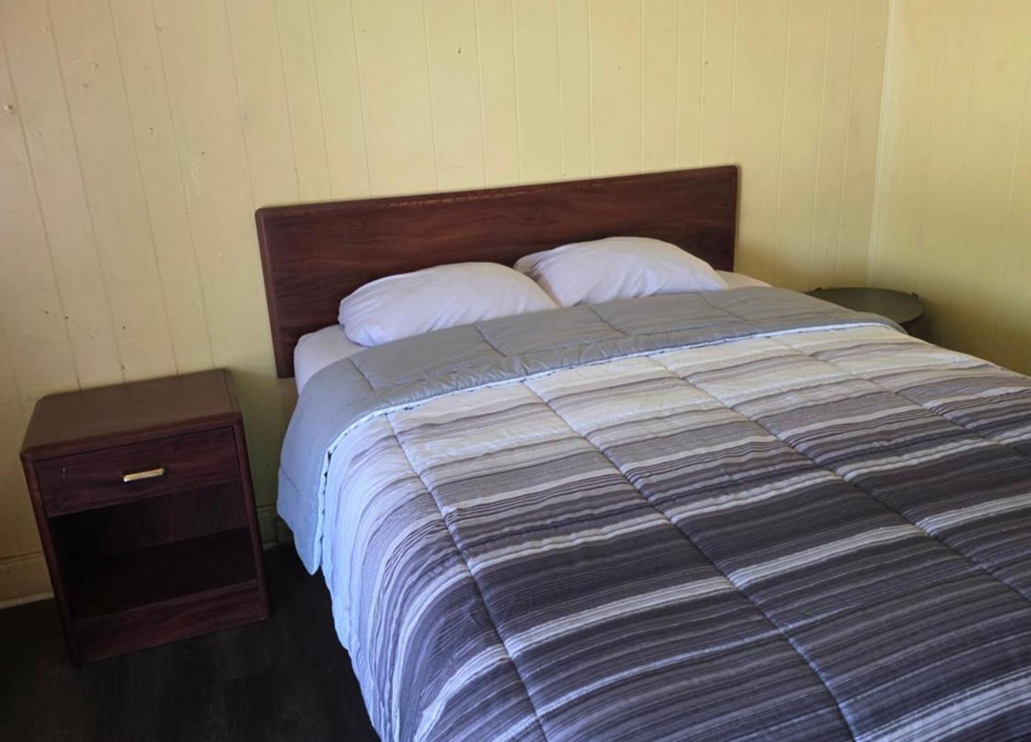 Lee Motel