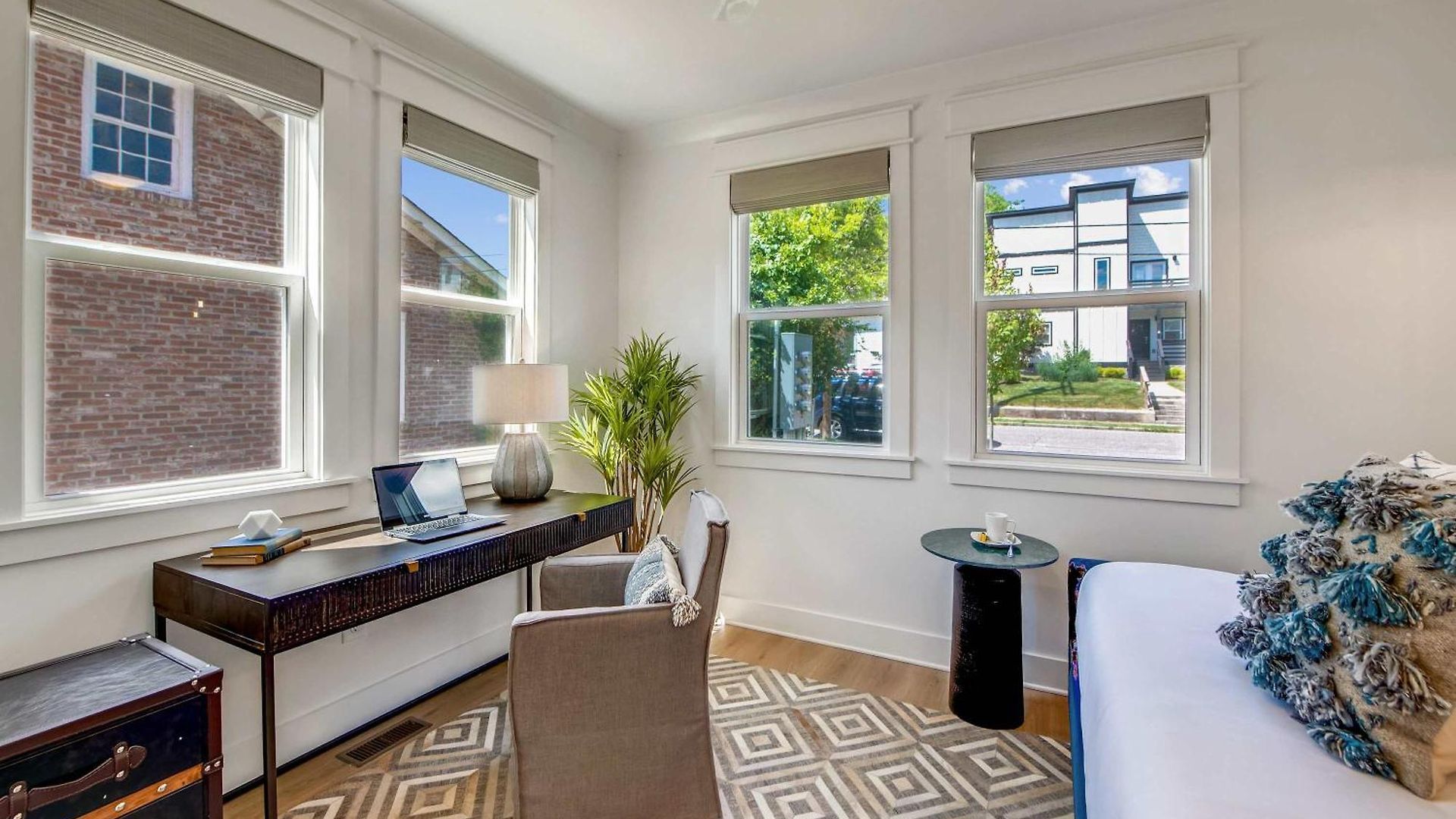 Two Beautiful Luxury Renovations Near Downtown *