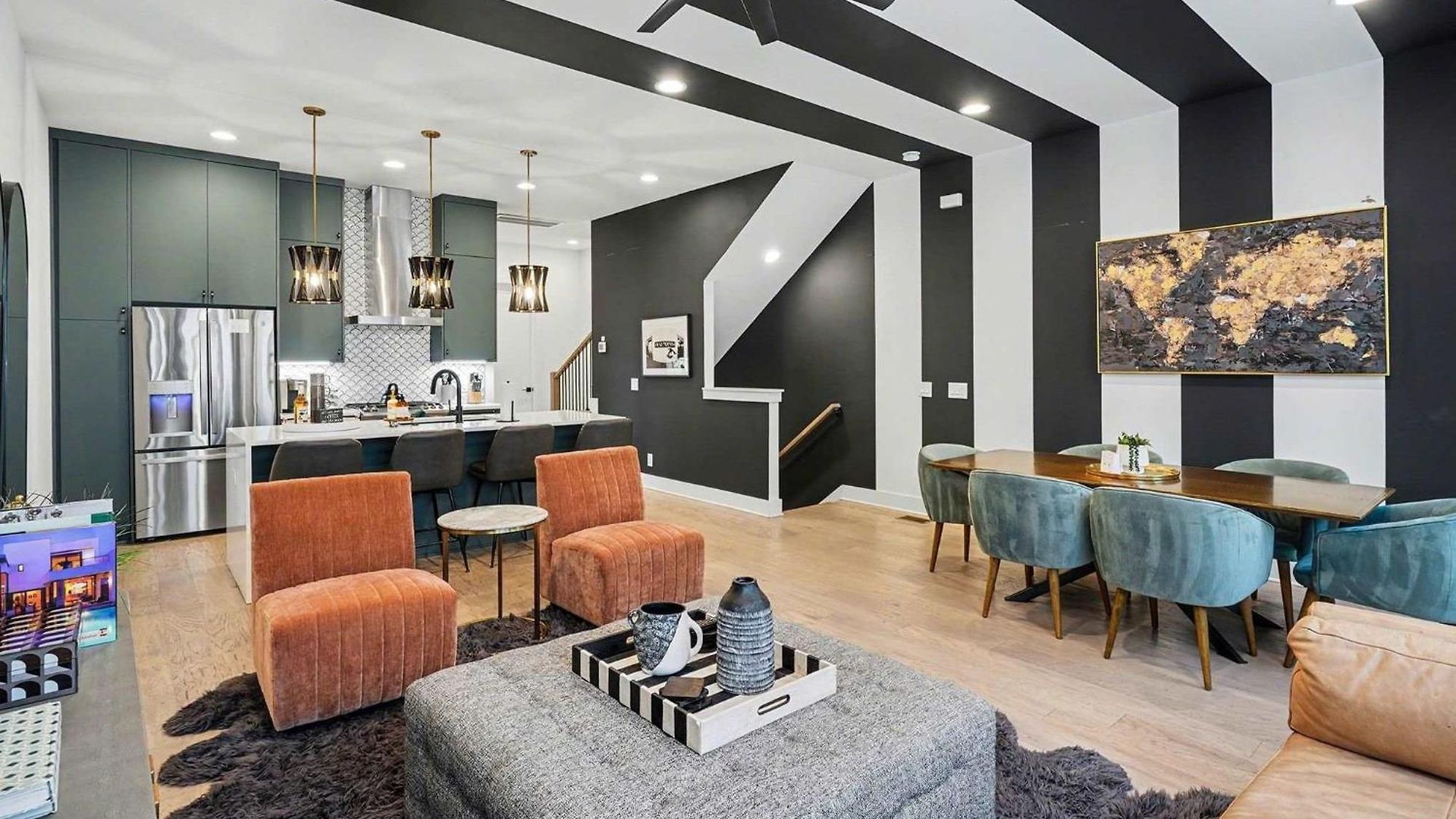 Holiday home Rooftop Rendezvous - Sleeps 12 Rooftop Near Dt