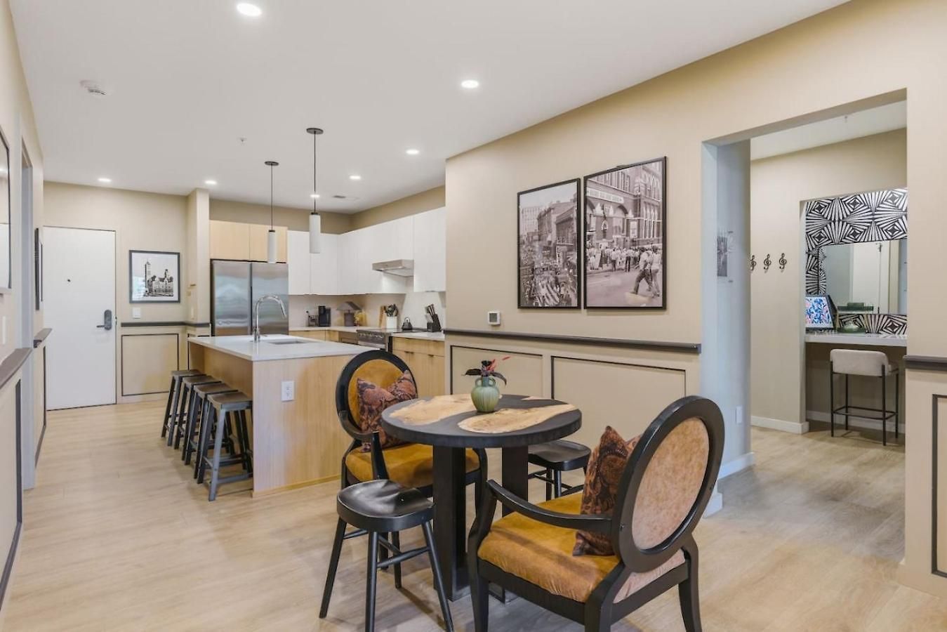 Holiday home With Pool Balcony And Garage Walk To Downtown Broadway Nashville