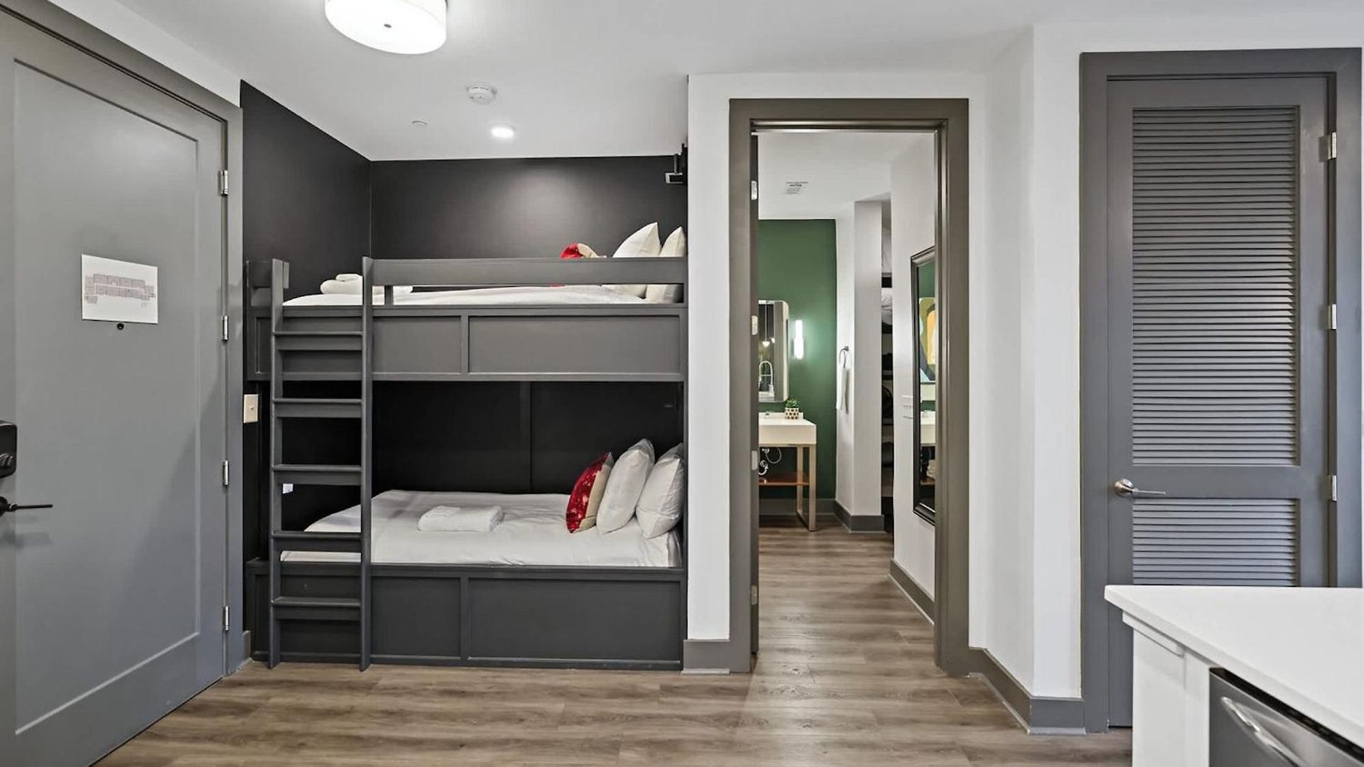 Holiday home Modern For 6 With Rooftop & Gym Near Dt Nashville