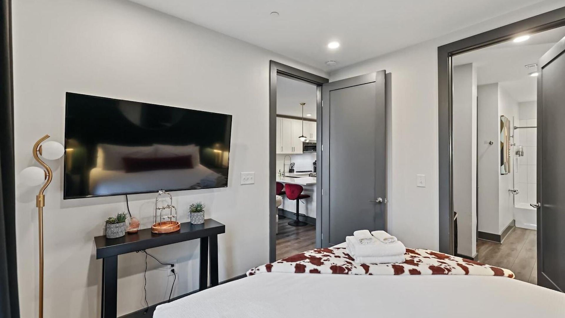 Holiday home Modern For 6 With Rooftop & Gym Near Dt *