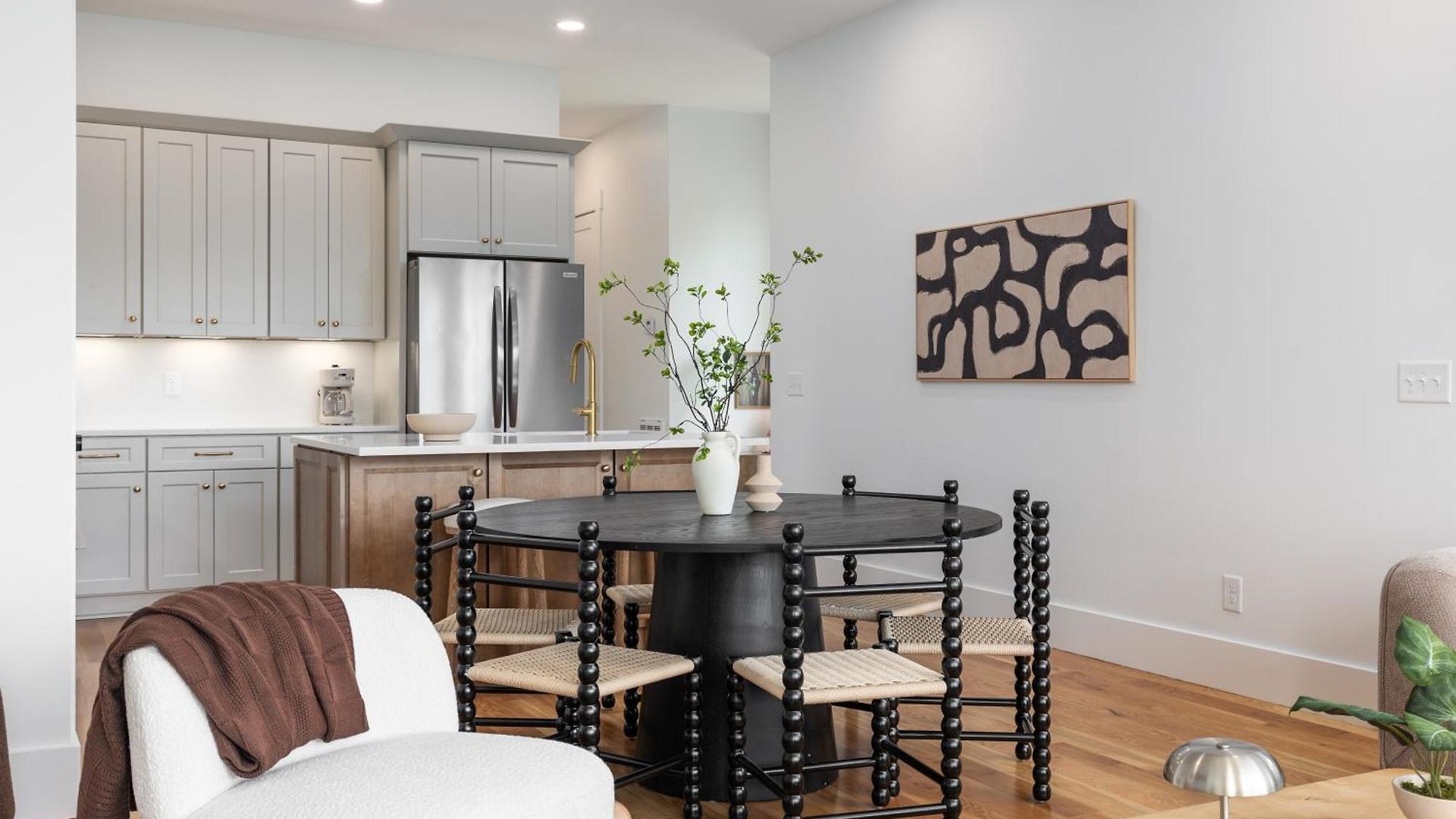 12 South With Rooftop Sauna And Wet Bar With 2 Car Garage