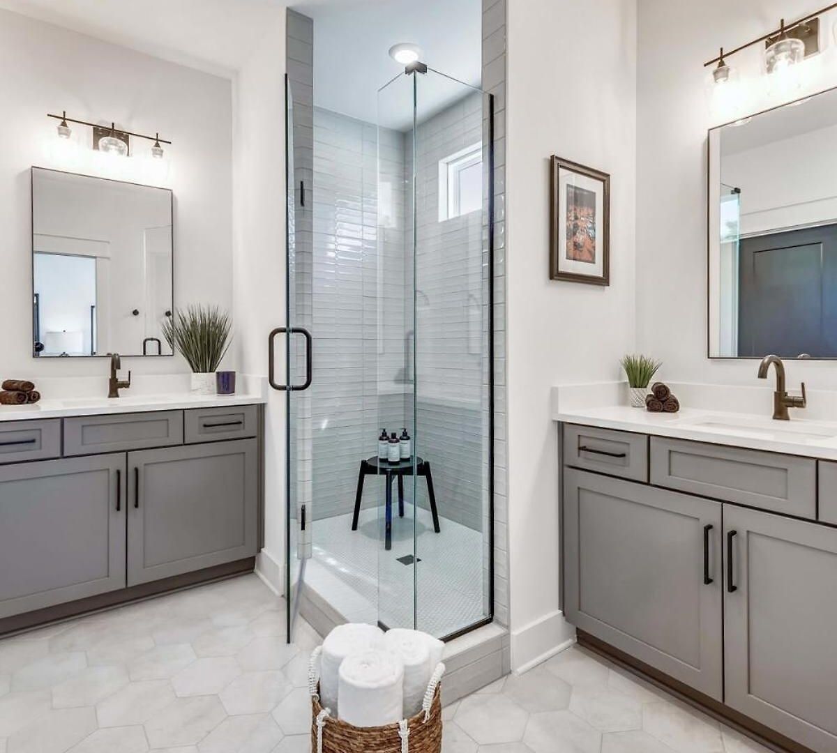 Beautiful Luxury Renovation 5 Minutes To Downtown Holiday home Nashville