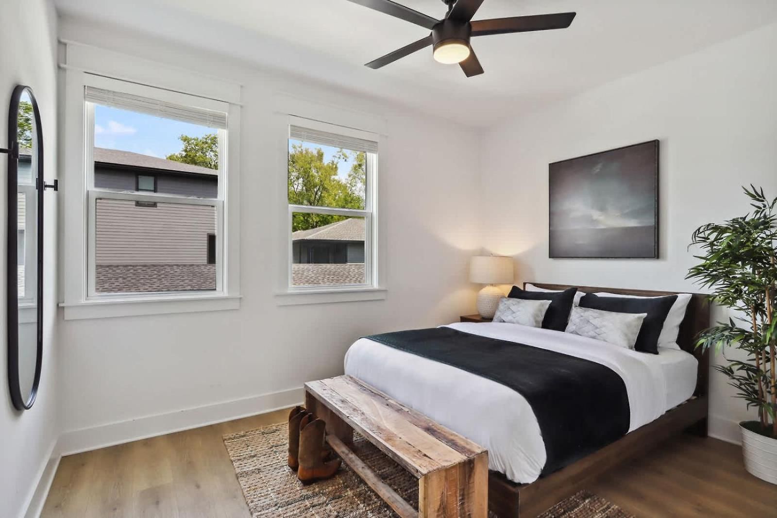 Modern Two Townhomes Close To Downtown Nashville