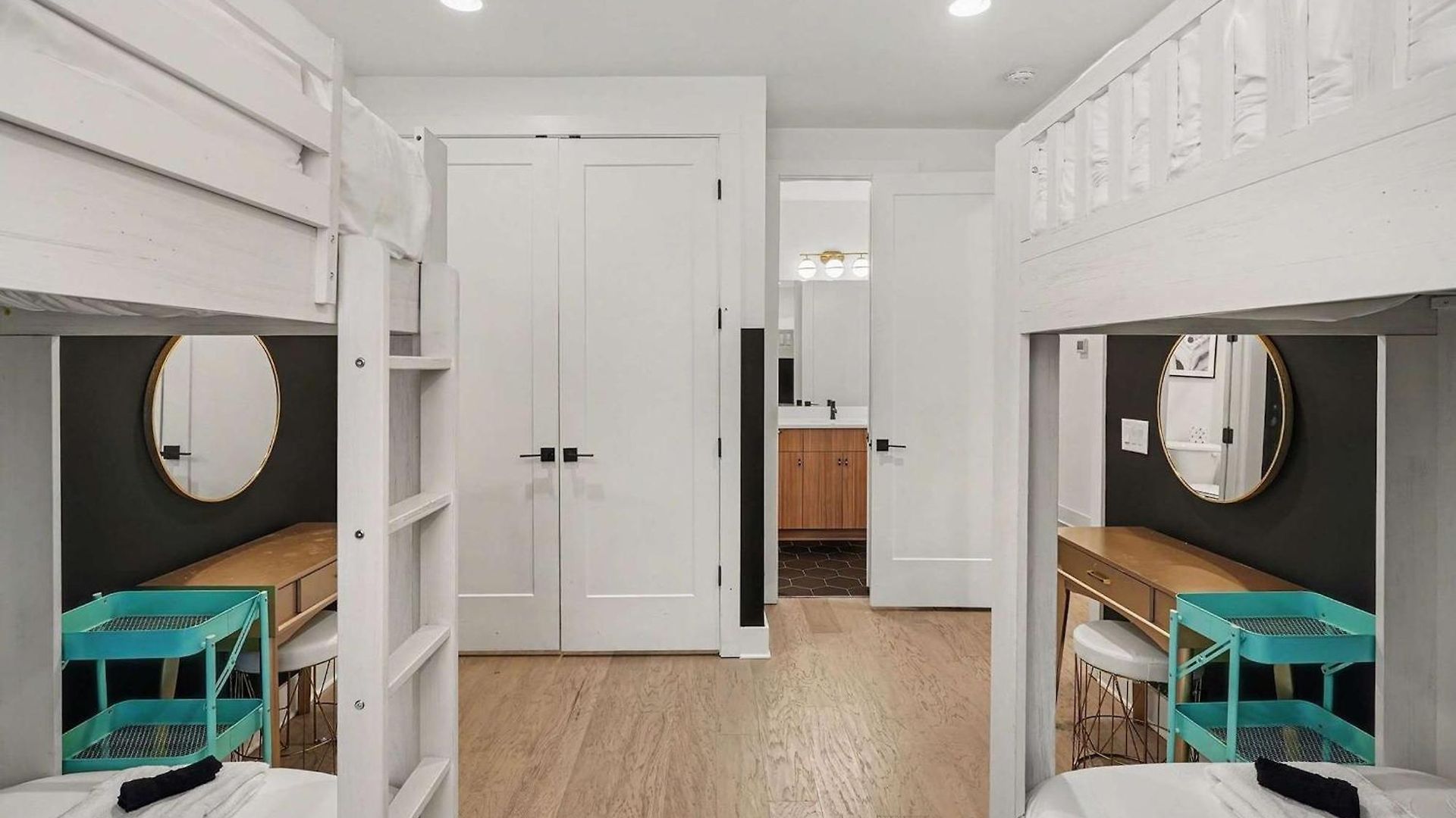 Rooftop Rendezvous - Sleeps 12 Rooftop Near Dt