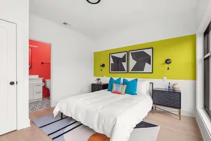 Modern Palette - Private Patio - Mins To Broadway Holiday home Nashville