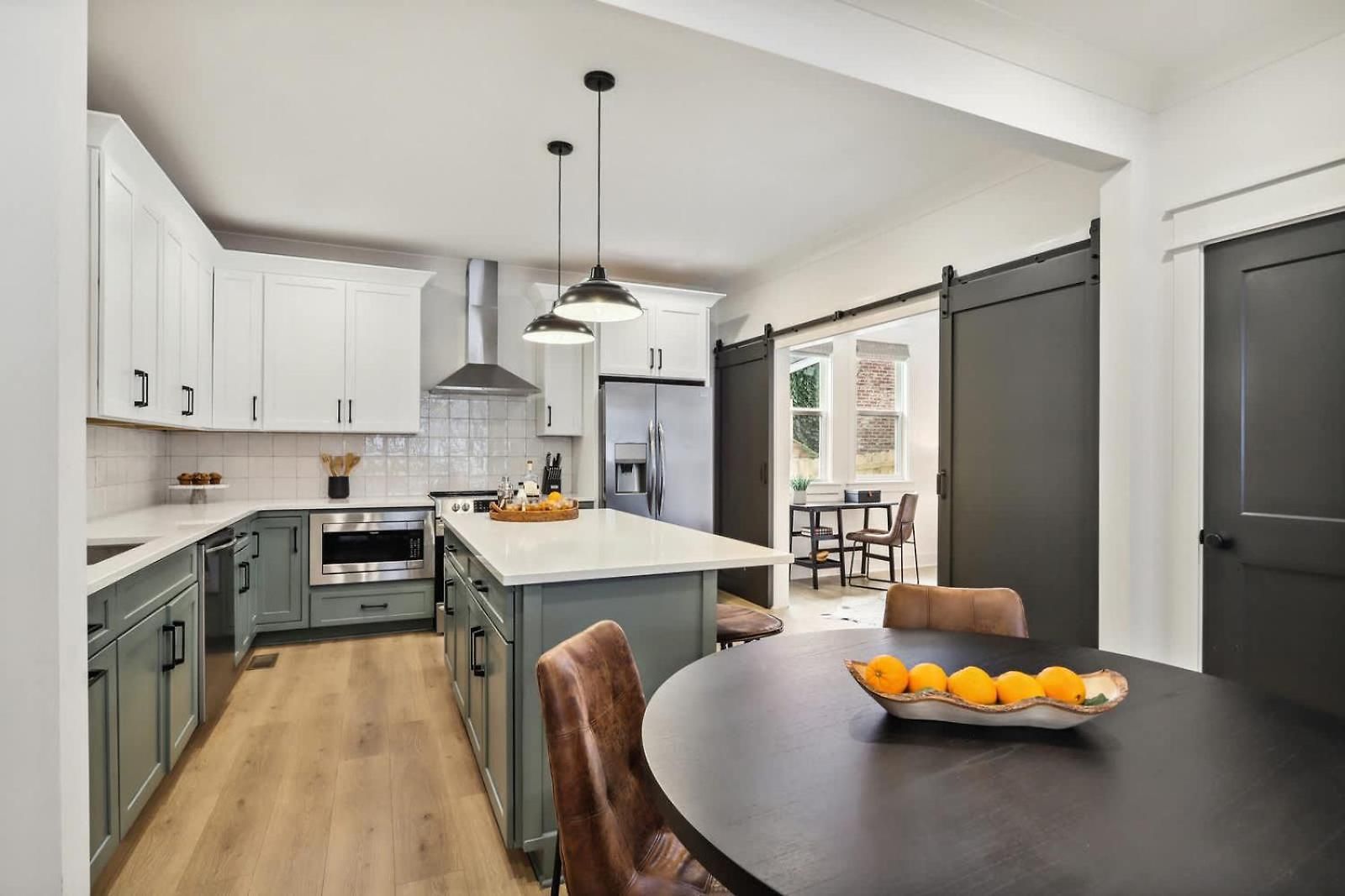 Modern Two Townhomes Close To Downtown Holiday home Nashville