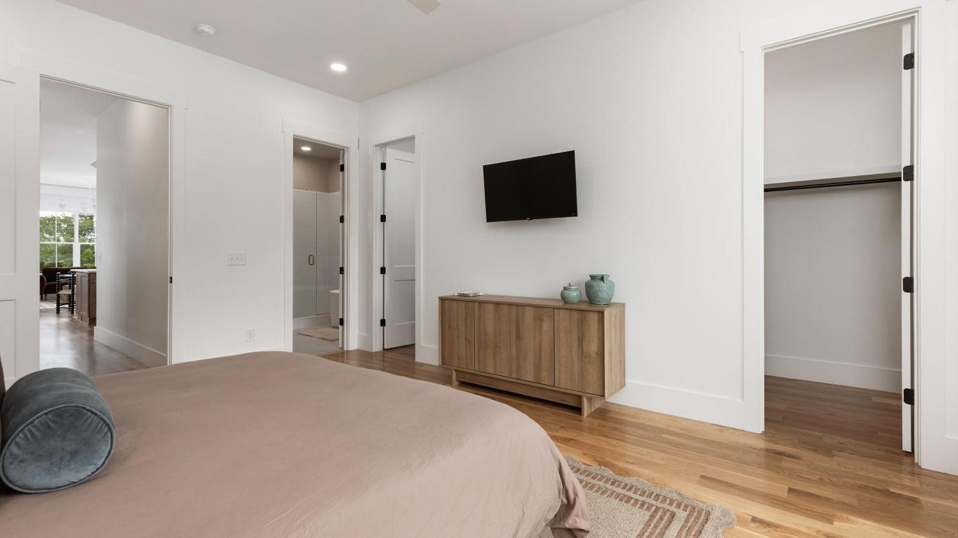 12 South With Rooftop Sauna And Wet Bar With 2 Car Garage Holiday home
