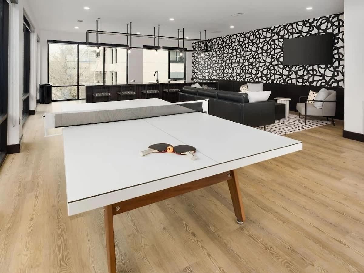 Pianissimo-2 Units-rooftop Pool-gym-on Music Row * Nashville