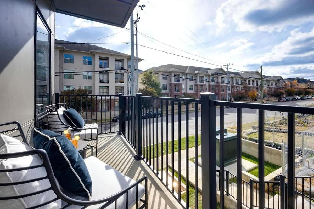 Holiday home Musica - 3 Units - Pool & Gym - Heart Of Midtown *