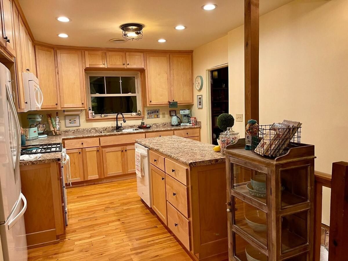 Charming In A Historic Quiet Haven * Nashville