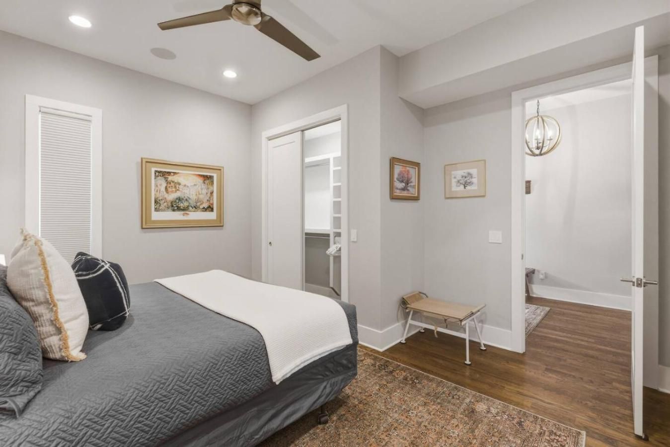 Germantown Stunner With A Skyline View Rooftop And Private Garage Nashville