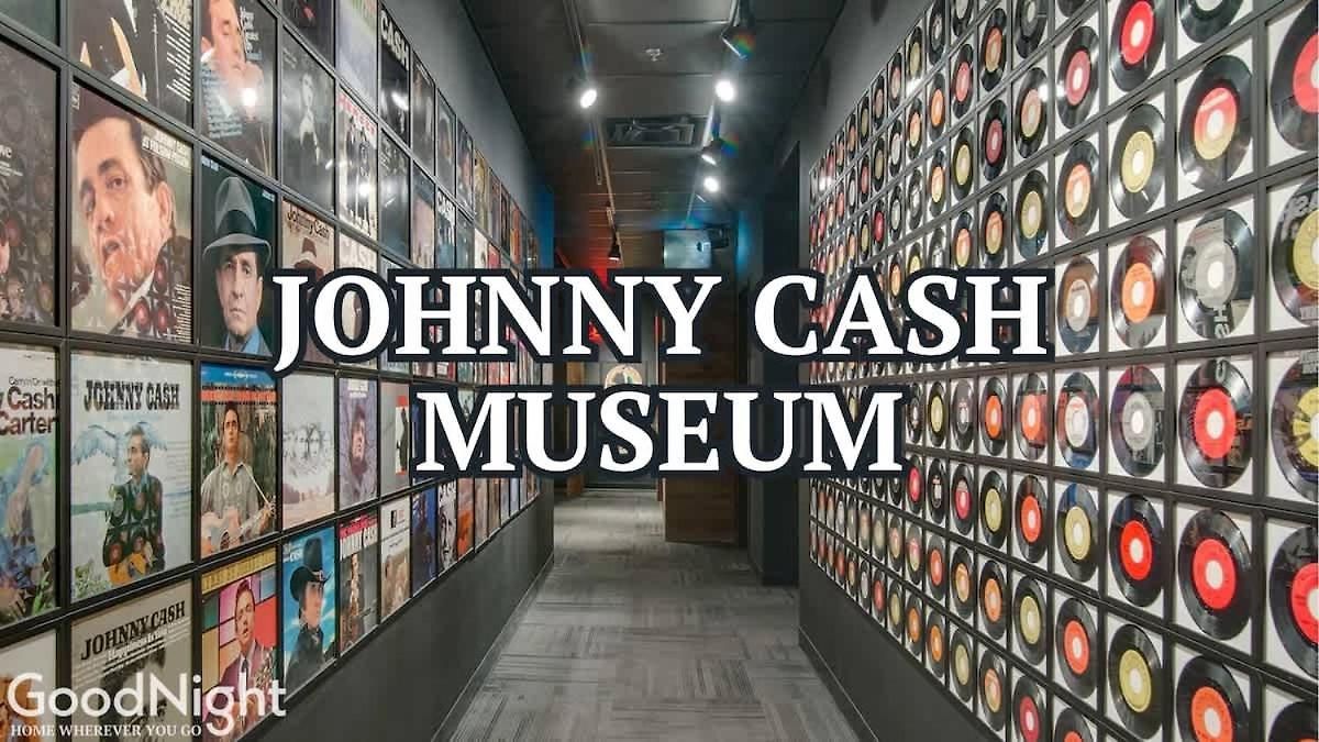 Holiday home True Hue - Private Patio - Mins To Broadway *