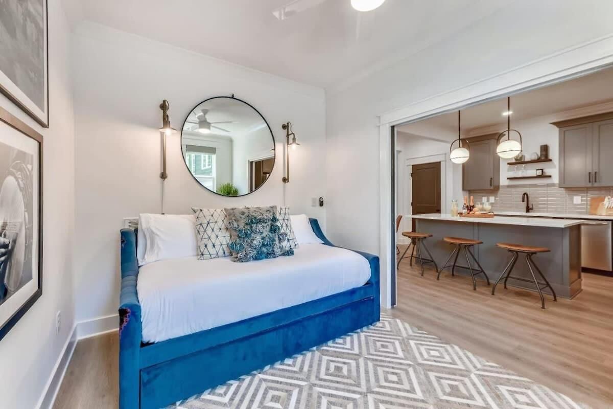 Three Luxury Townhomes Near Five Points Holiday home