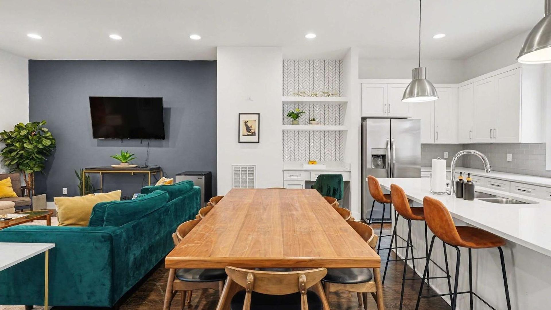 Holiday home Chic Townhome X3 W Rooftop Views Near Broadway *