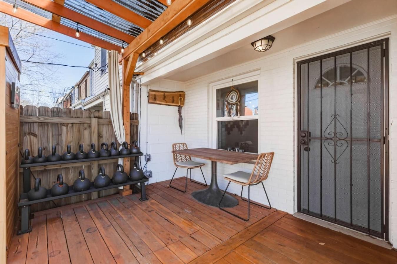 Amazing Backyard Only 2 Miles To Downtown With Sauna And Firepit * Nashville