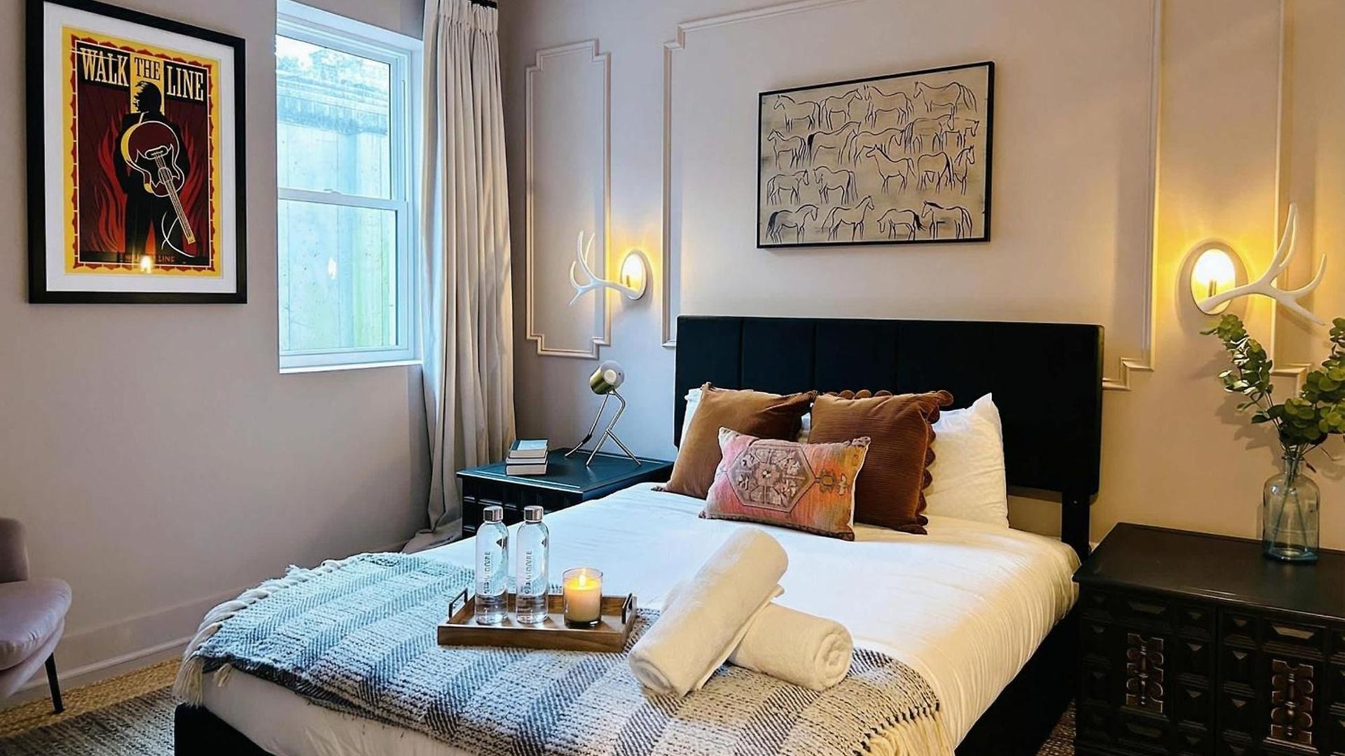 Luxury Retreat - Double Rooftop Deck & Game Nashville