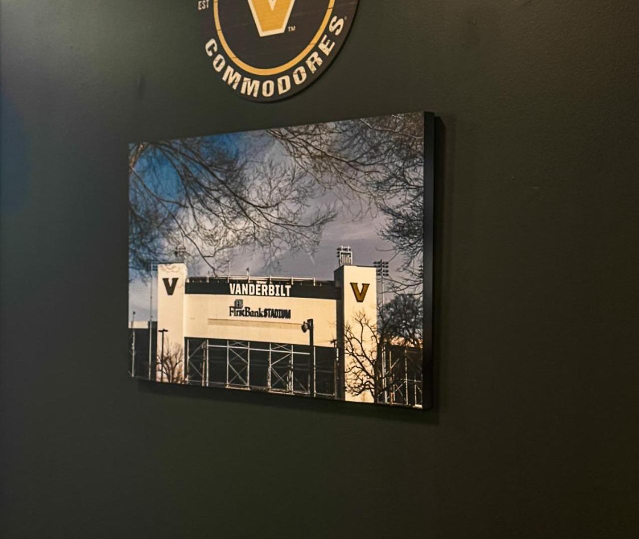 Walk To Vanderbilt From The Commodore Just 10 Min To Broadway * Nashville