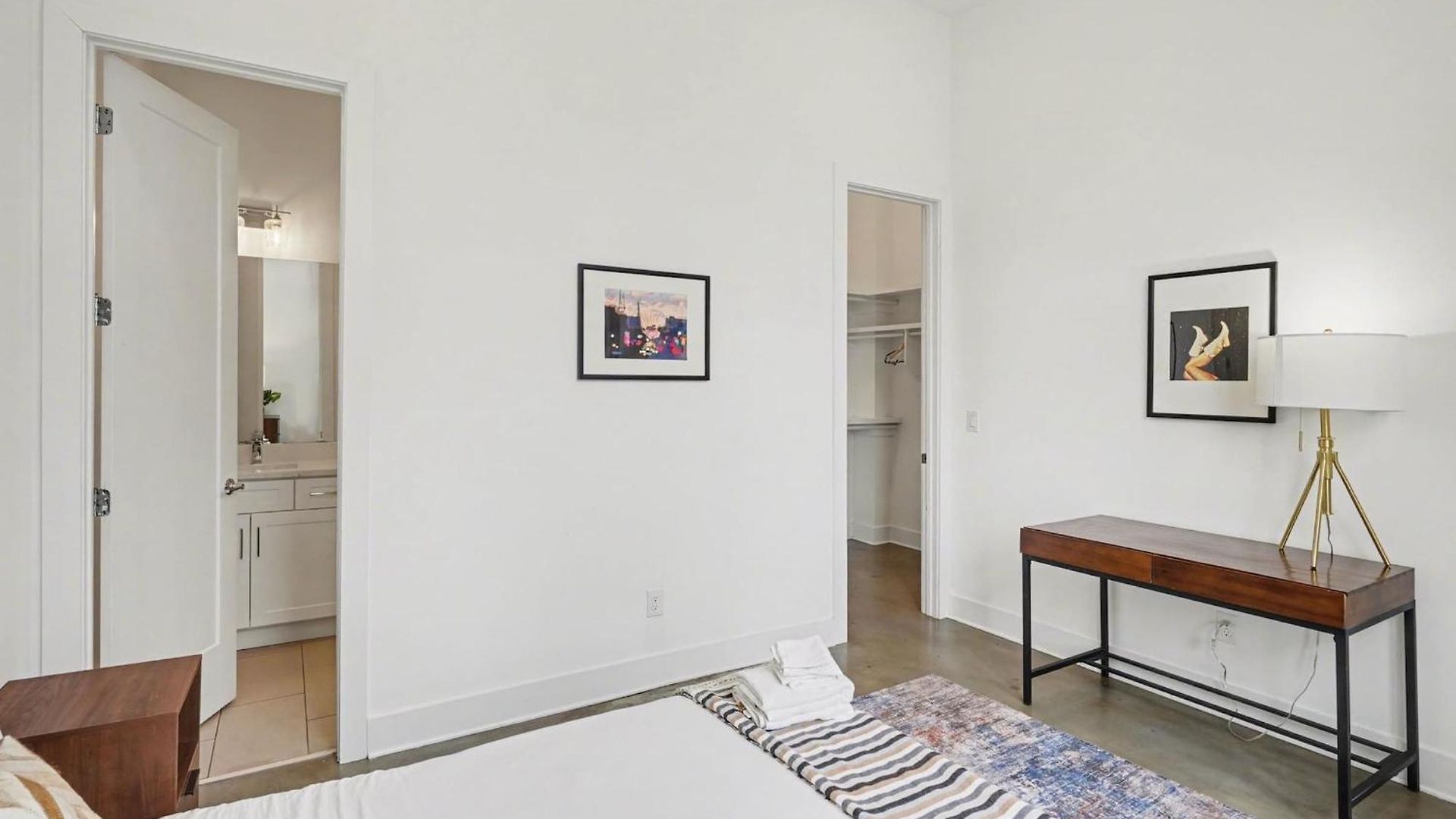 Holiday home Chic Townhome X3 W Rooftop Views Near Broadway