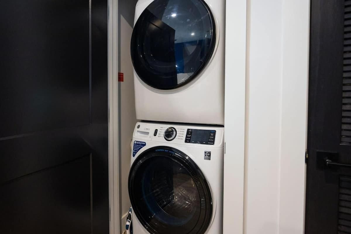 Musica - 3 Units - Pool & Gym - Heart Of Midtown Holiday home Nashville