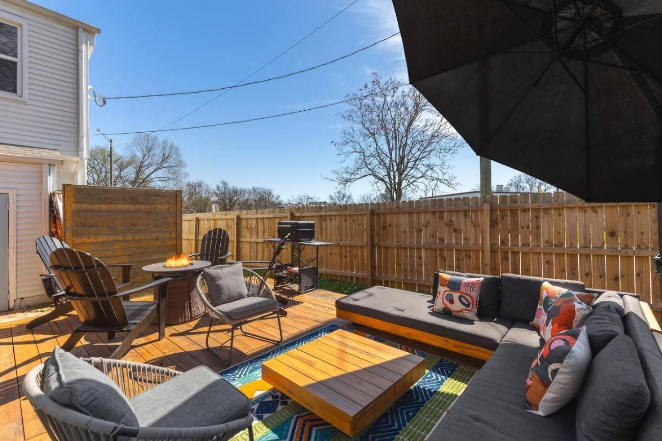 Holiday home Amazing Backyard Only 2 Miles To Downtown With Sauna And Firepit