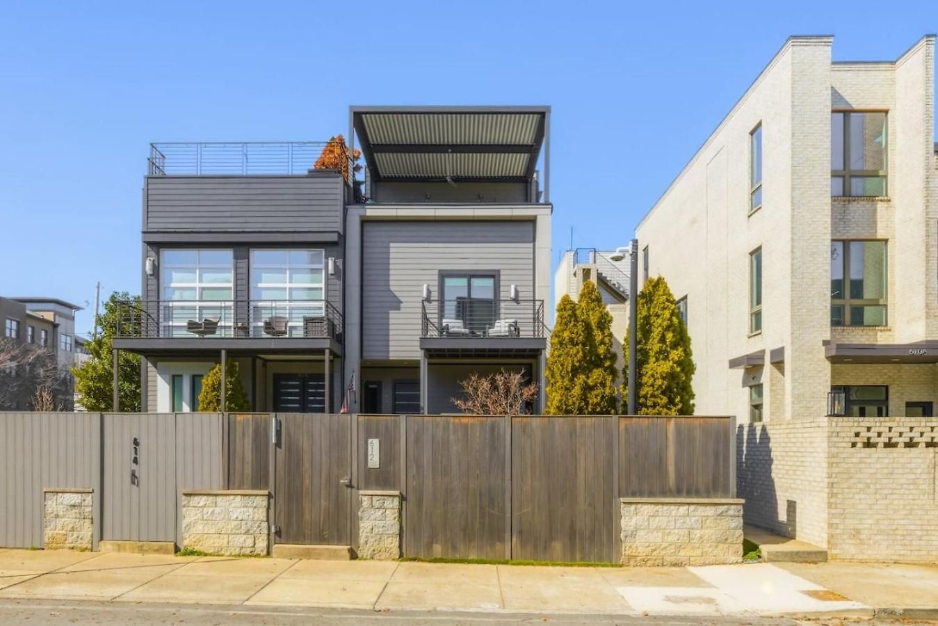 Germantown Stunner With A Skyline View Rooftop And Private Garage * Nashville